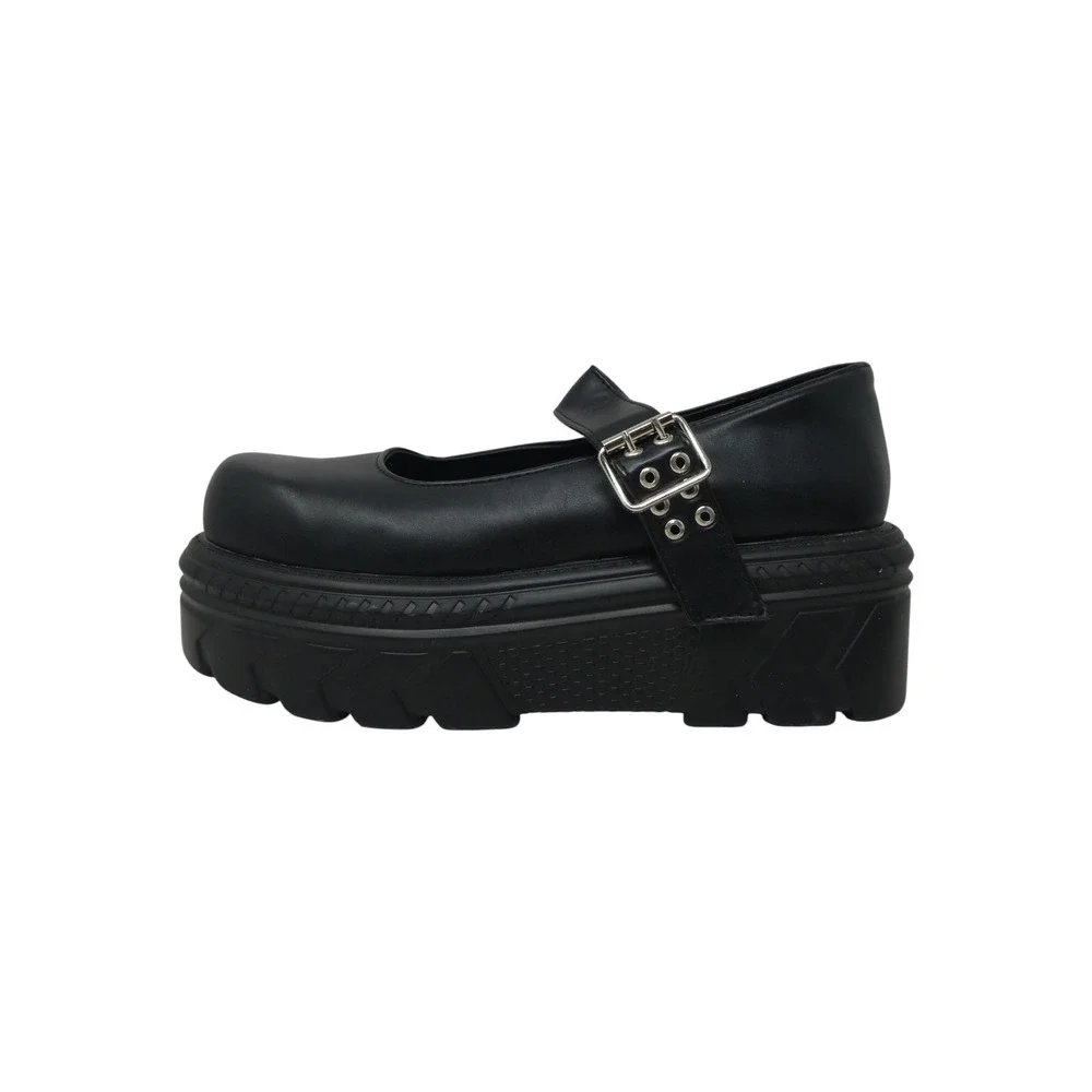 Koi Footwear brand koi